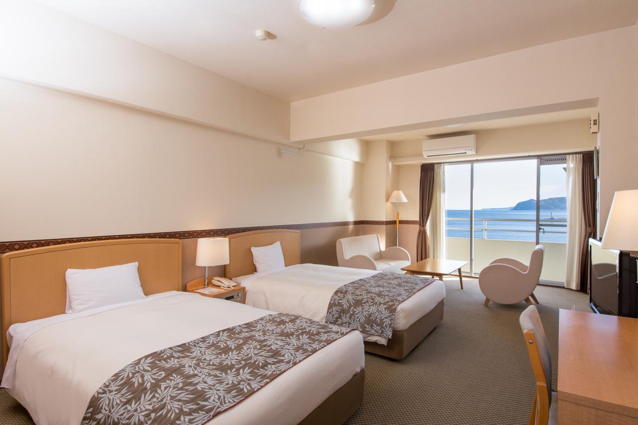 Wisterian Life Club Atami Hotel Atami  Eksteriør billede